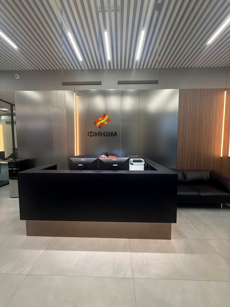 Банк Финам — фото 1